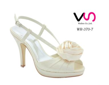 China factory wholesale white lace flower high heel bridal shoes